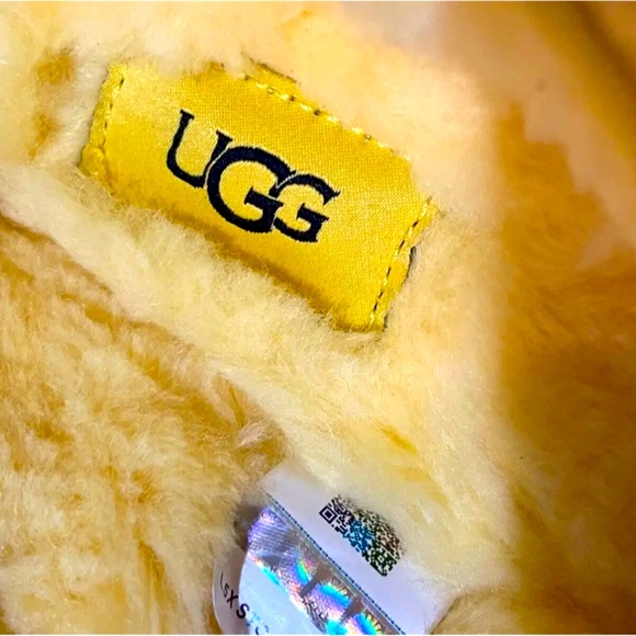 NEW LIMITED YELLOW UGG Men’s Tasman fur Suede Slippers Size 12 - Picture 8 of 9
